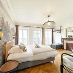 Urban Flat 99 - Spacious 6 Bdr In