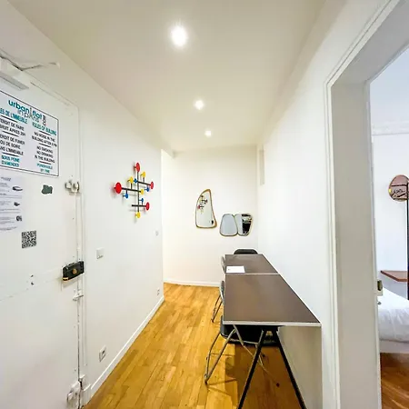 Urban Flat 99 - Spacious 6 Bdr In