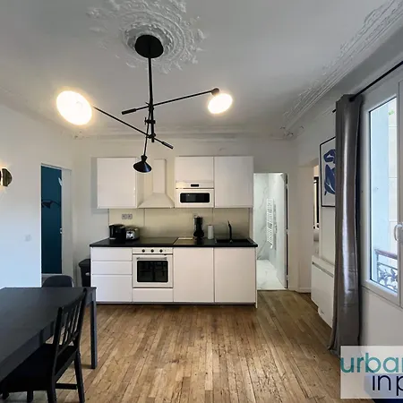 Urban Flat 99 - Spacious 6 Bdr In アパート パリ